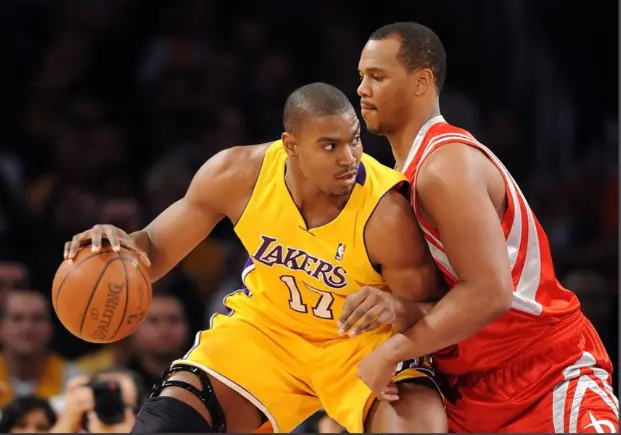 效力至今 效力至今