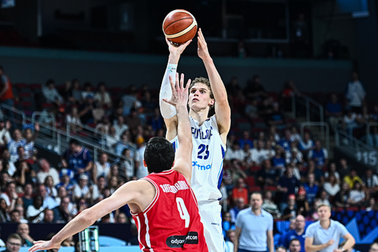 带队回应, 重新拉开比, 芬兰与格鲁