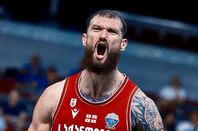 打得难解难, 亚队